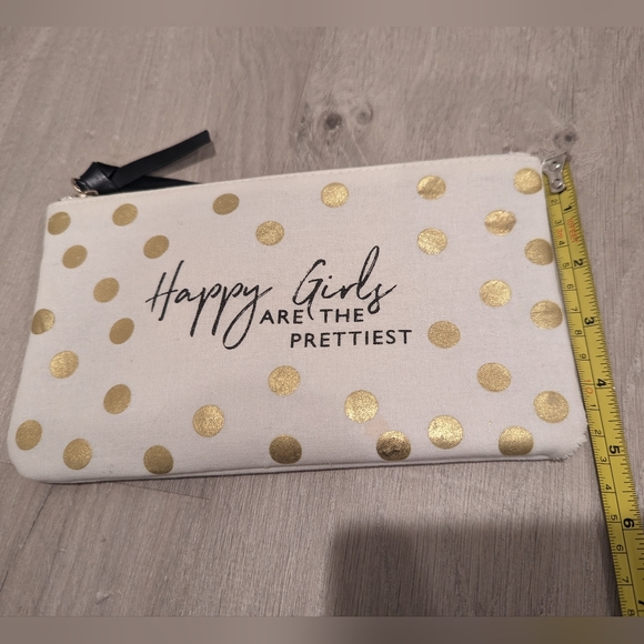 Makeup Pouch - Picture 4 of 9